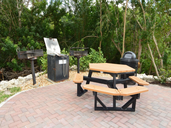 Fort Myers Vacation Rental Waterfront Condo with Bay Views