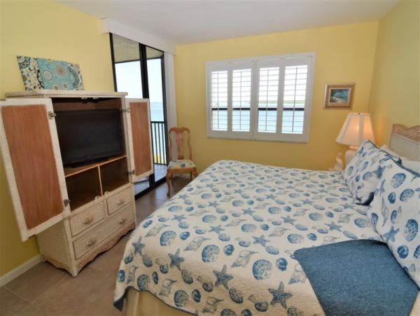 Fort Myers Condo 1010256