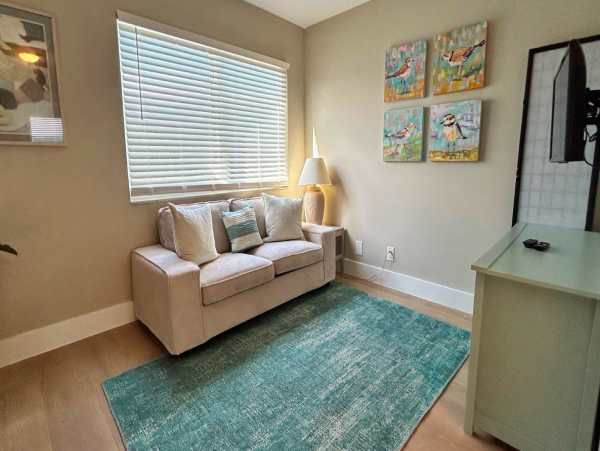 3 bedroom- 3 bathroom Condo in Sanibel with Partial ocean view
