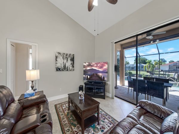 Cape Coral Home 1010264