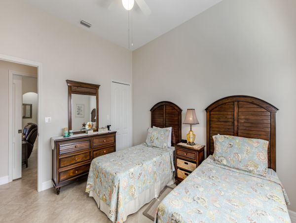 Cape Coral Home 1010264