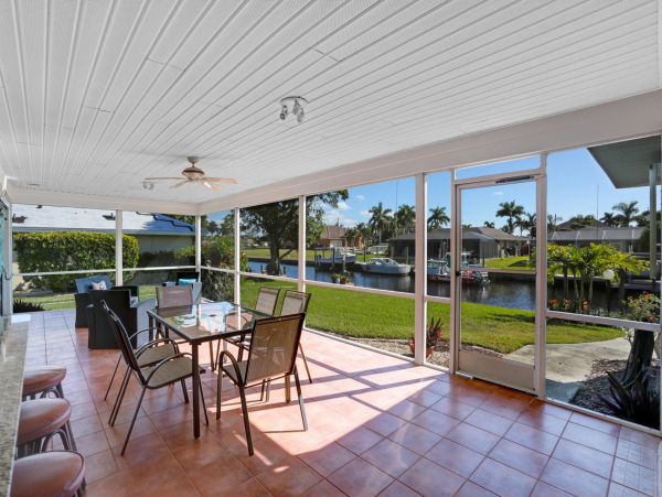 Cape Coral Vacation Home Three Bedroom Water Views