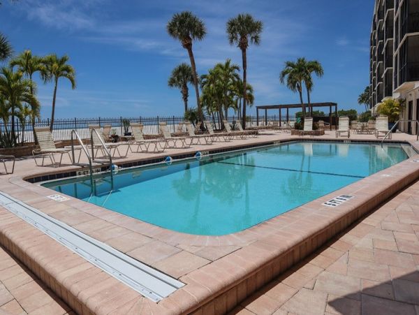 What A lovely Beach Getaway.