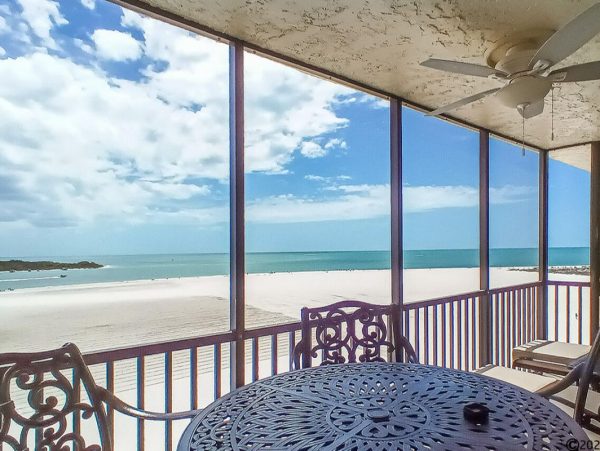 Gulf-View Four-Bedroom Condo in Fort Myers Beach - additional view, photo 3