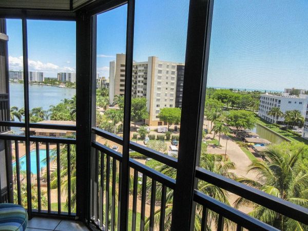 Fort Myers Vacation Rental: 2BR Condo with Pool & Lanai