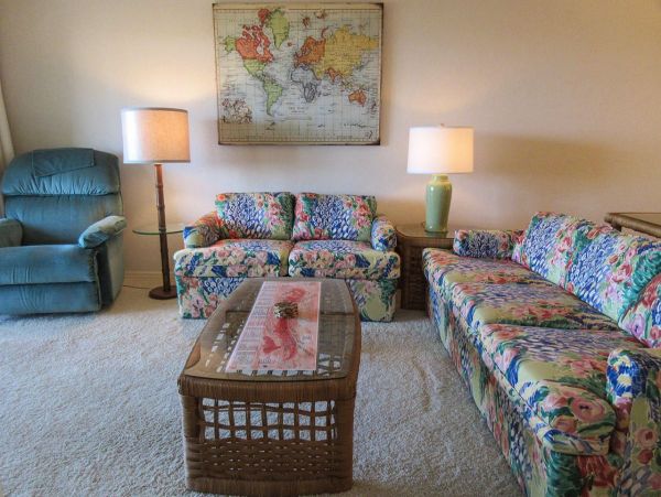 Fort Myers Vacation Rental: 2BR Condo with Pool & Lanai