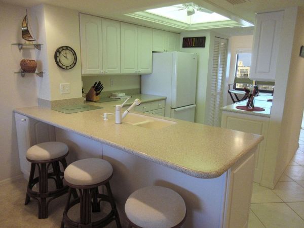 Fort Myers Vacation Rental: 2BR Condo with Pool & Lanai
