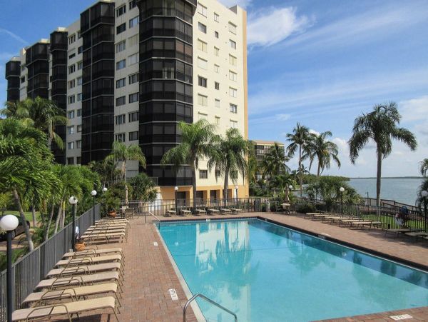 Fort Myers Vacation Rental: 2BR Condo with Pool & Lanai