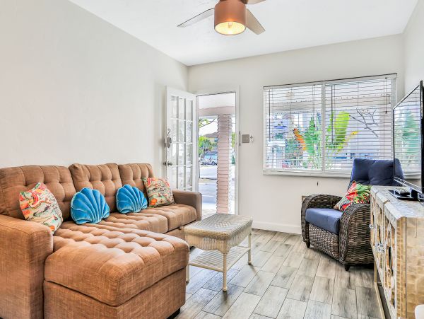 Treasure Island Home 1010277