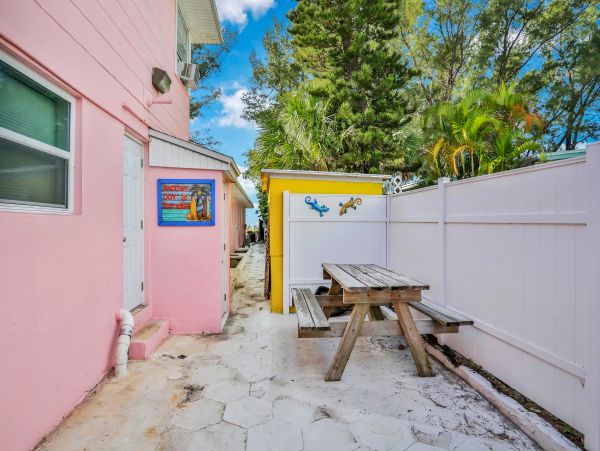 Treasure Island Home 1010279