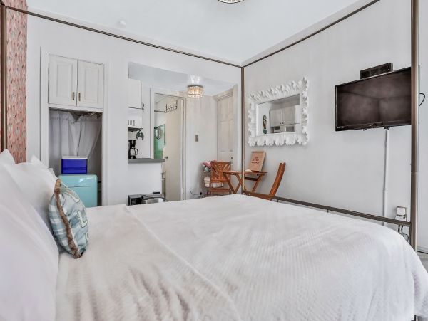 Treasure Island Home 1010281