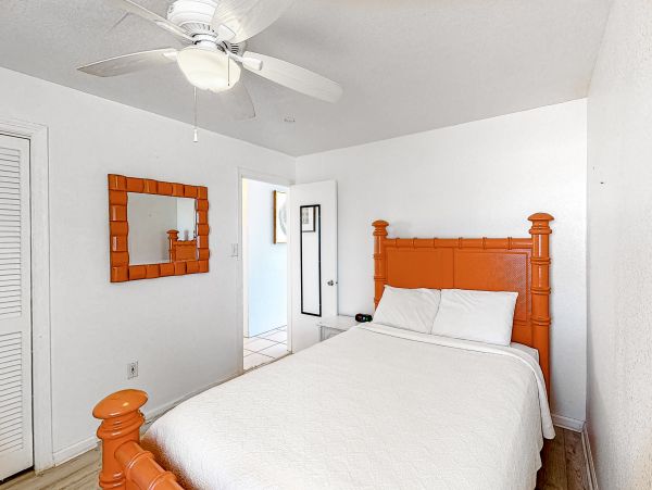 Treasure Island Home 1010282