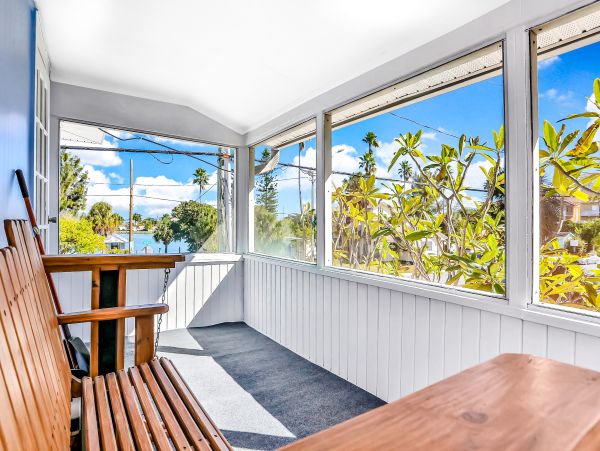 Treasure Island Home 1010282