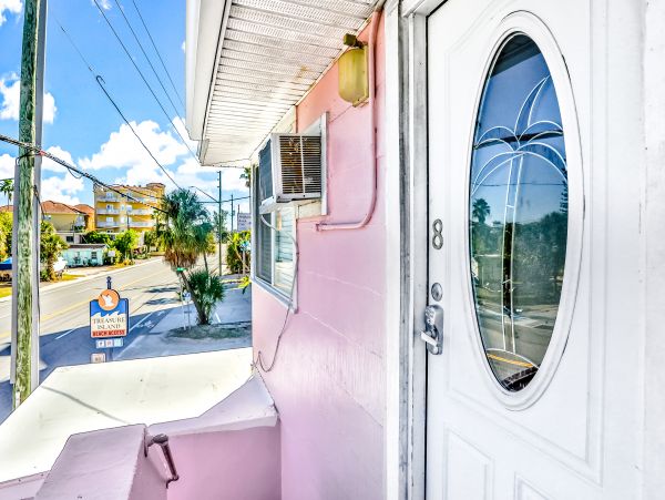 Treasure Island Home 1010282