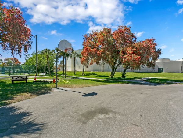 Treasure Island Home 1010283