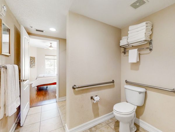 Treasure Island Home 1010284