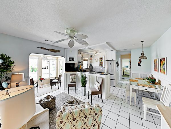 Treasure Island Home 1010285