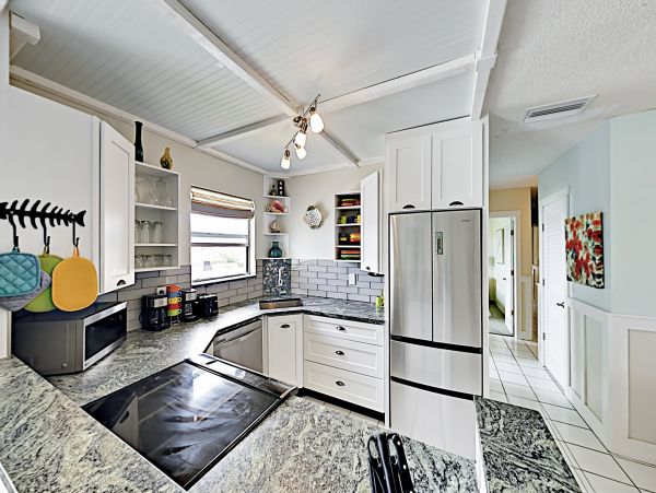 Treasure Island Home 1010285