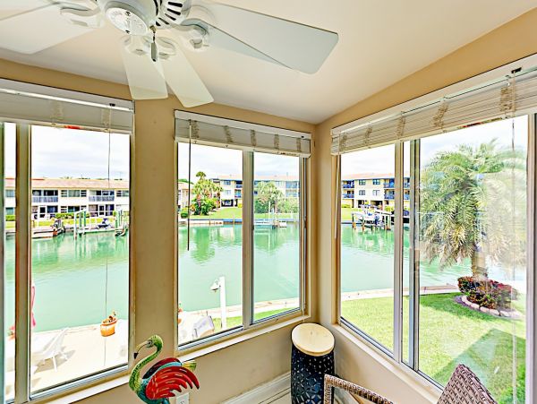 Treasure Island Home 1010285