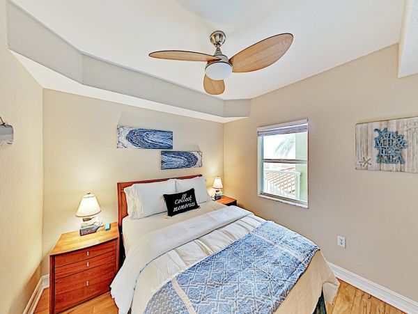 Treasure Island Home 1010286