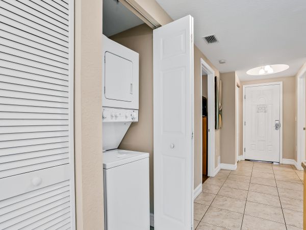 Treasure Island Home 1010287