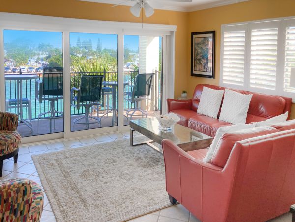 Treasure Island Home 1010289