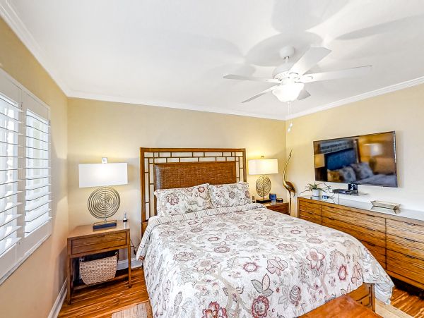 Treasure Island Home 1010289