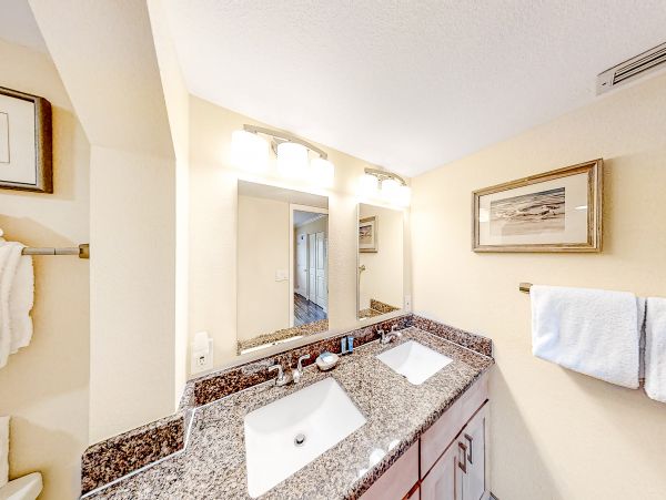 Treasure Island Home 1010289