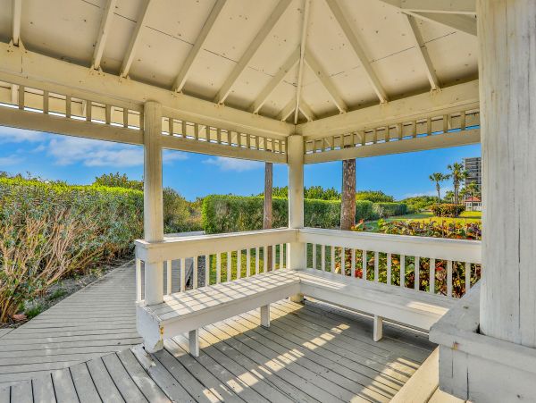 Treasure Island Home 1010289