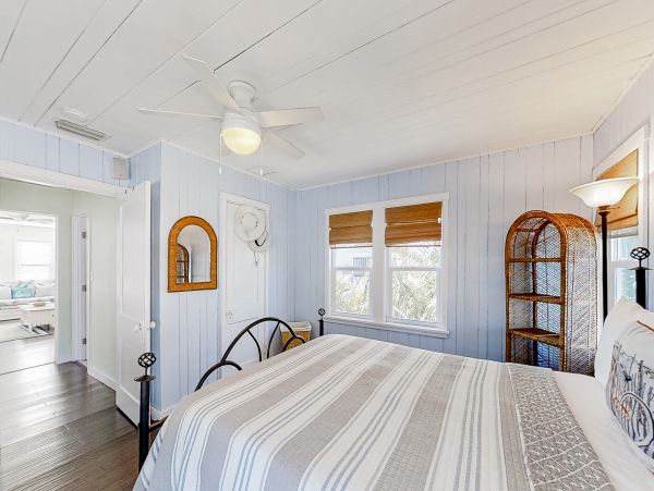 Treasure Island Home 1010290