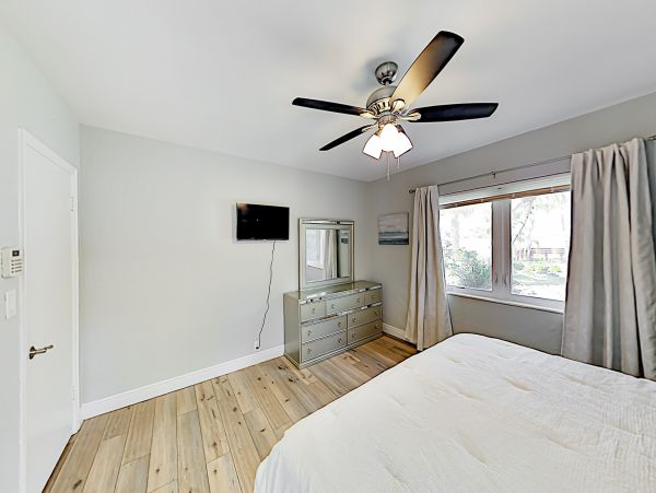 Treasure Island Home 1010292
