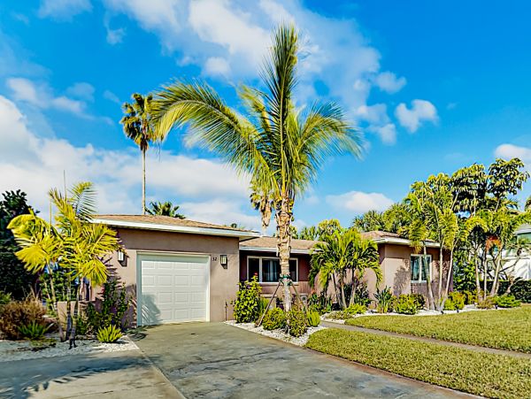Treasure Island Home 1010292