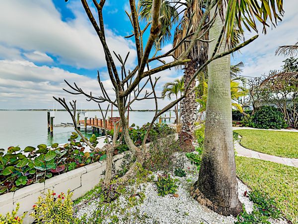 Treasure Island Home 1010292