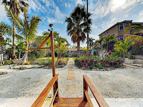 Treasure Island Home 1010292
