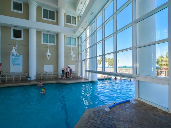 Beachfront Penthouse Sleeps 14