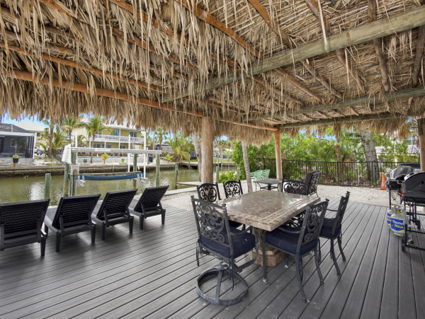 Fort Myers Beach Vacation Rentals - Florida Gulf Coast Luxury Homes with Pool & Canal Access