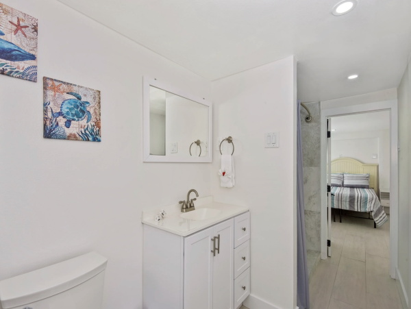 Fort Myers Beach Vacation Rentals - Florida Gulf Coast Luxury Homes with Pool & Canal Access