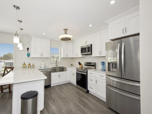Fort Myers Beach Vacation Rentals - Florida Gulf Coast Luxury Homes with Pool & Canal Access
