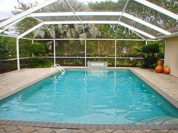 Naples Home 1010440