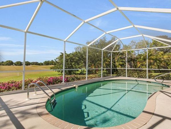 Naples Home 1010442