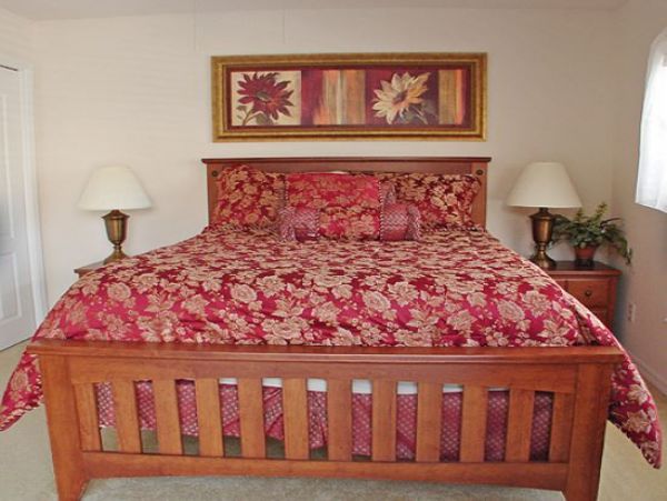 Naples Home 1010444