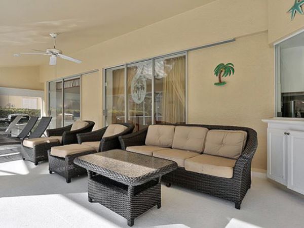 Naples Home 1010447