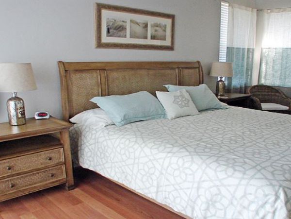 Naples Home 1010450
