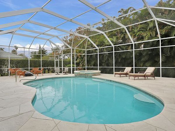 Naples Home 1010451