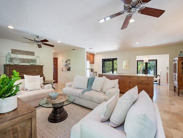 Naples Vacation Home Main House Guest House