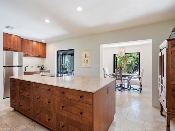 Naples Vacation Home Main House Guest House