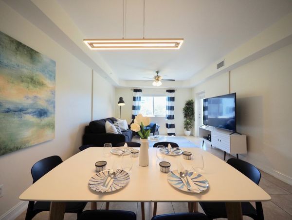 Naples Vacation Condo Two Bedroom