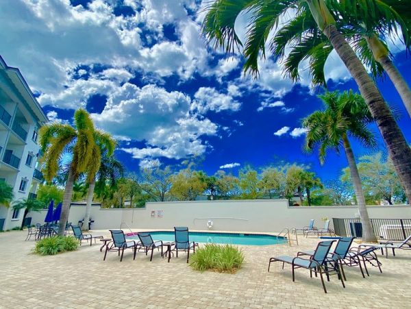 Naples Vacation Condo Two Bedroom