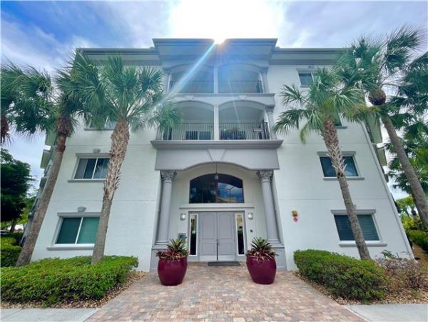 Naples Condo 1010476
