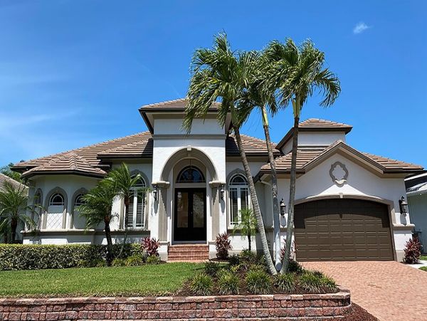 Marco Island Vacation Pool Home Three Bedrooms Walk To Beach